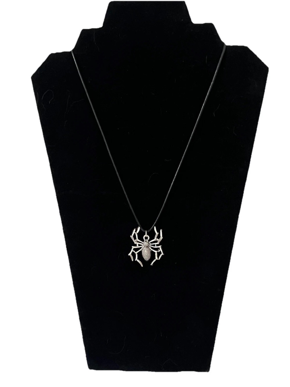 Silver Spider Pendant Necklace Black Leather Cord Gothic Punk Halloween Spooky